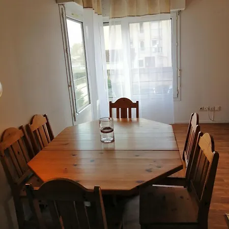 Apartment Les Fontaines T4 Spacieux 3 Parking Gratuit *