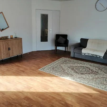 Appartement Les Fontaines T4 Spacieux 3 Parking Gratuit