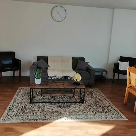 Apartment Les Fontaines T4 Spacieux 3 Parking Gratuit