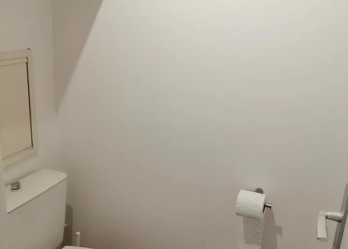 Les Fontaines T4 Spacieux 3 Parking Gratuit アパート *